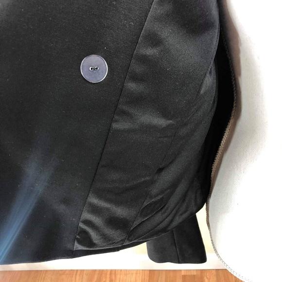 SOLD 🎉 ROZ & ALI Classy Black Blazer - Picture 3 of 4